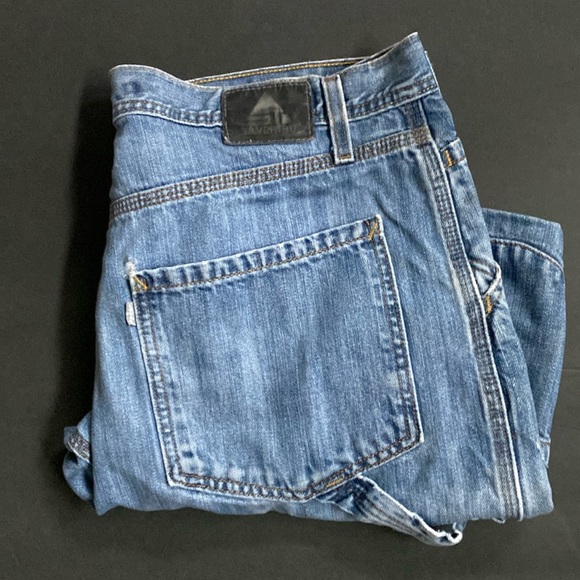Silver tab jeans shorts. 36 waist 30 length - Picture 1 of 6